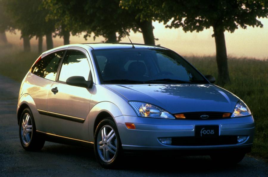  Ford Focus 1999 года  (фото 35 из 130)